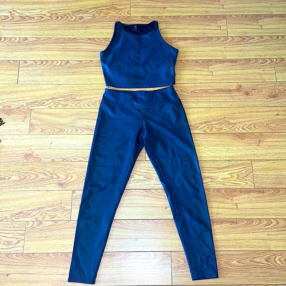 Onzie Yoga Outfit (set)